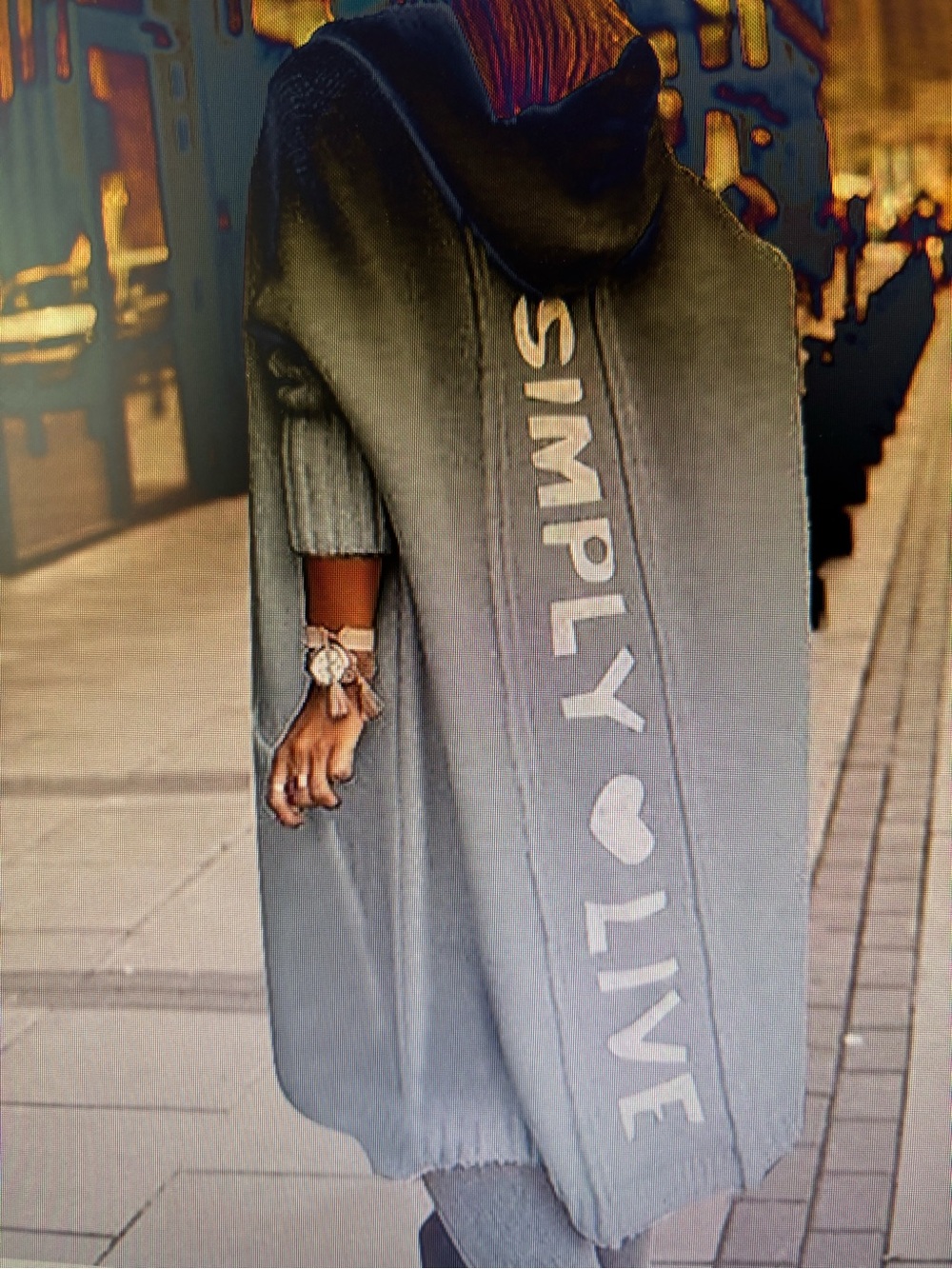 Simply Live Hooded Sweater in Gray